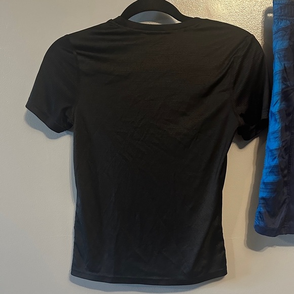 Shirt/Shorts Combo…. Russell Athletic Kids Navy and Blue Shorts and DryTEK shirt - Picture 5 of 16